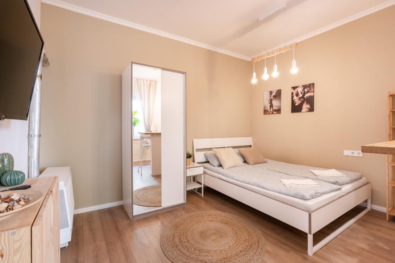D71 Superior Apartments, Best Location, By Bqa Budapeşte Dış mekan fotoğraf